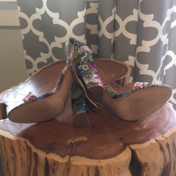 Steve Madden heels - Picture 5 of 5